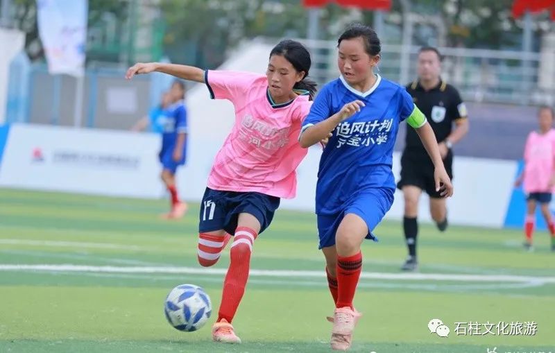 崇寿镇中心小学女足球冠军_崇寿镇中心小学女足球冠军_崇寿镇中心小学女足球冠军