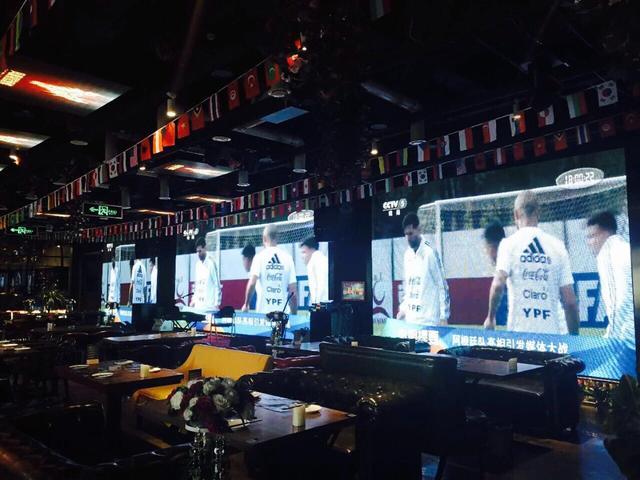 银川人看世界杯必去酒吧!在啤酒和呐喊声中感受恣意的夏天!